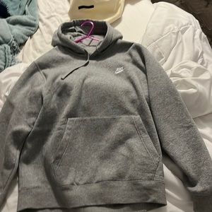nikey hoodie never worn